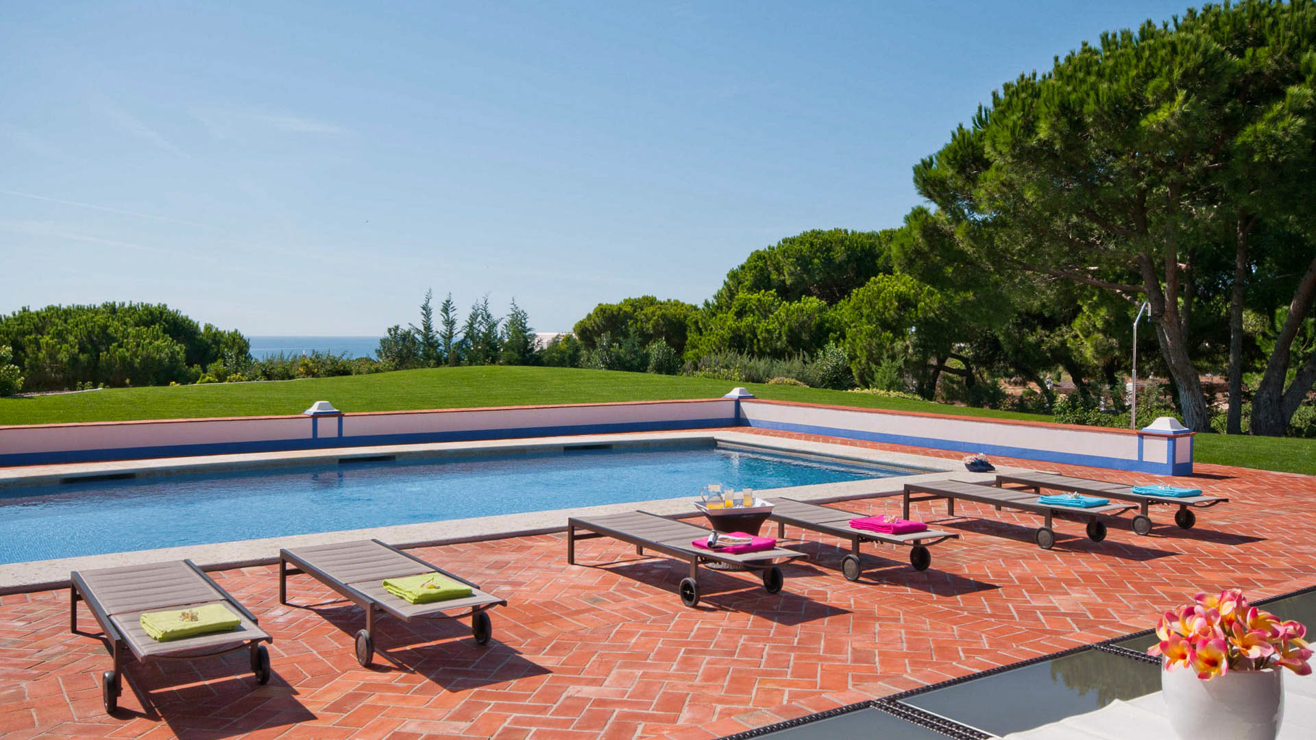 Mirante 1 – luxury villa in Algarve, Portugal – image 5