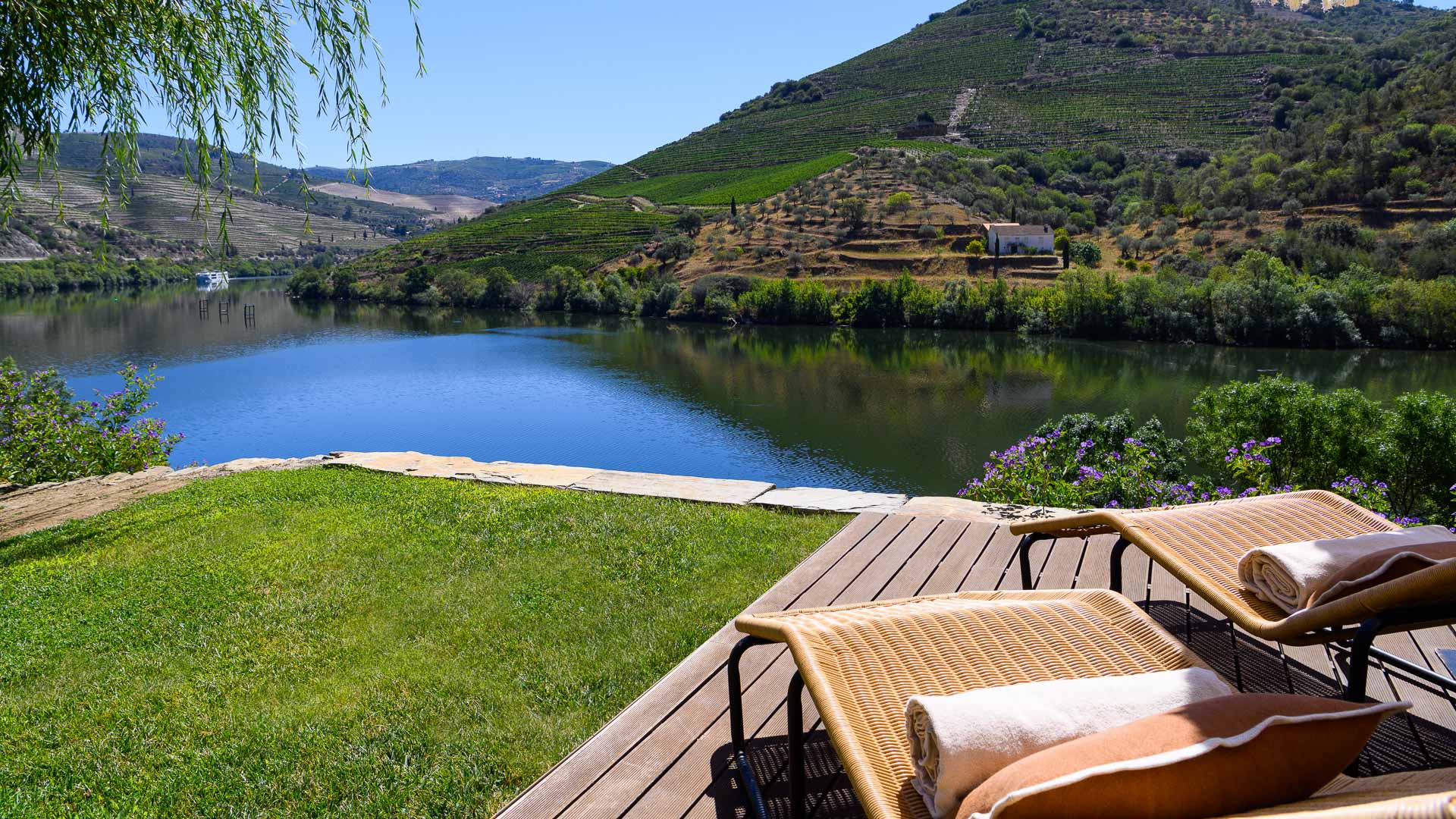 Casa do Rolapipas – luxury villa in Douro Valley, Portugal – image 6