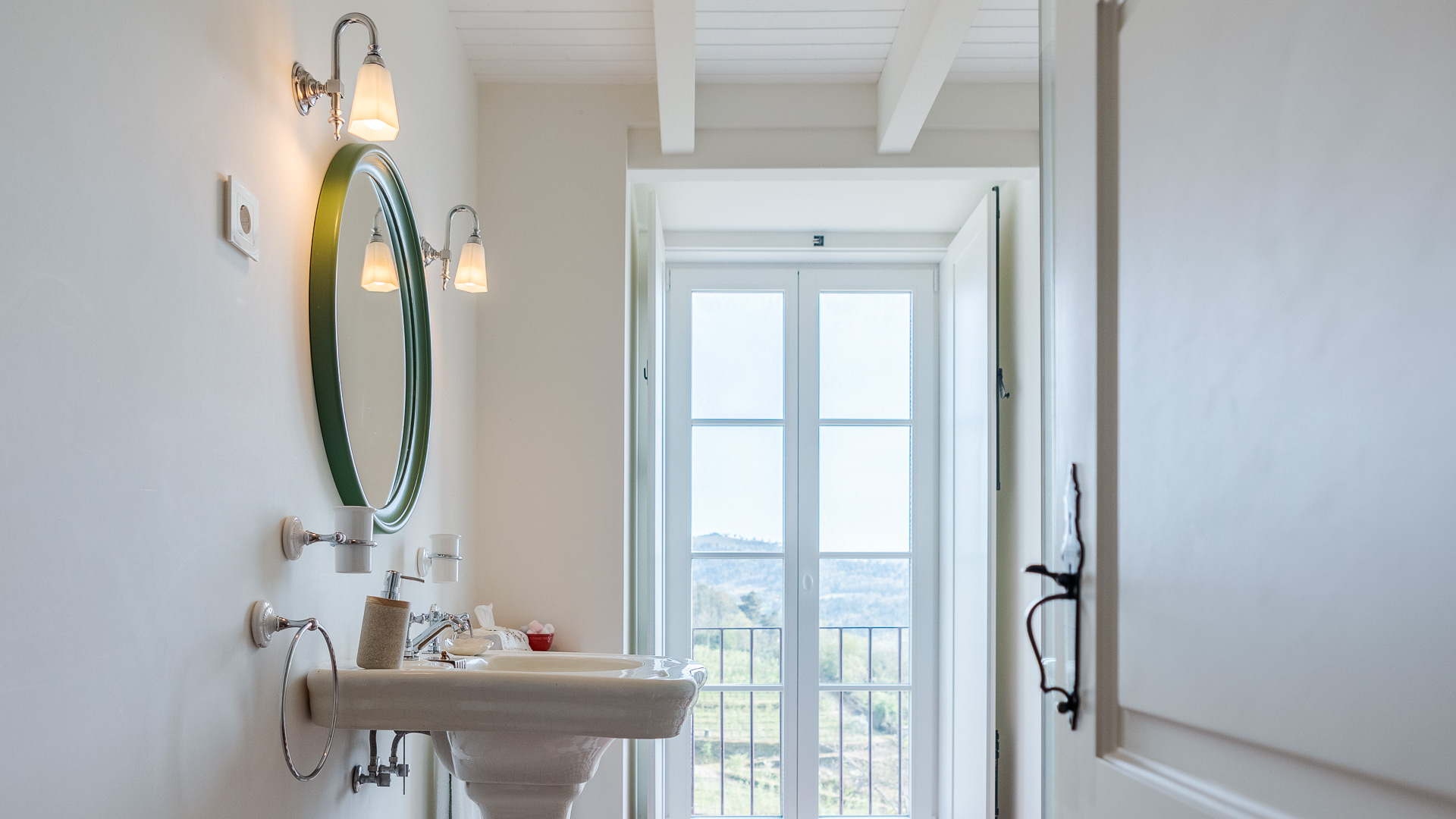 Quinta do Pinho – luxury villa in Douro Valley, Portugal – image 17