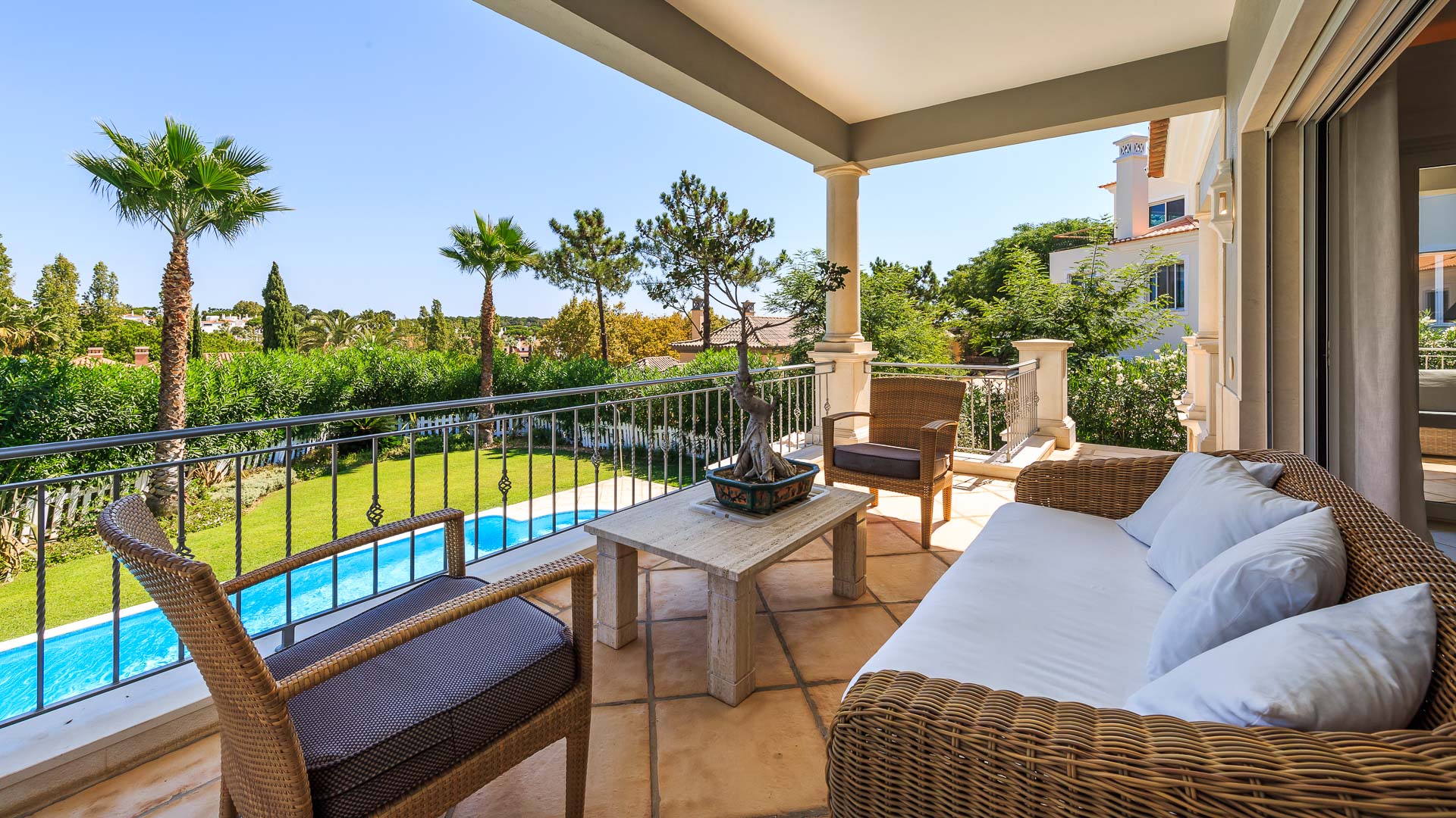 Encosta do Lago 5 – luxury villa in Algarve, Portugal – image 7