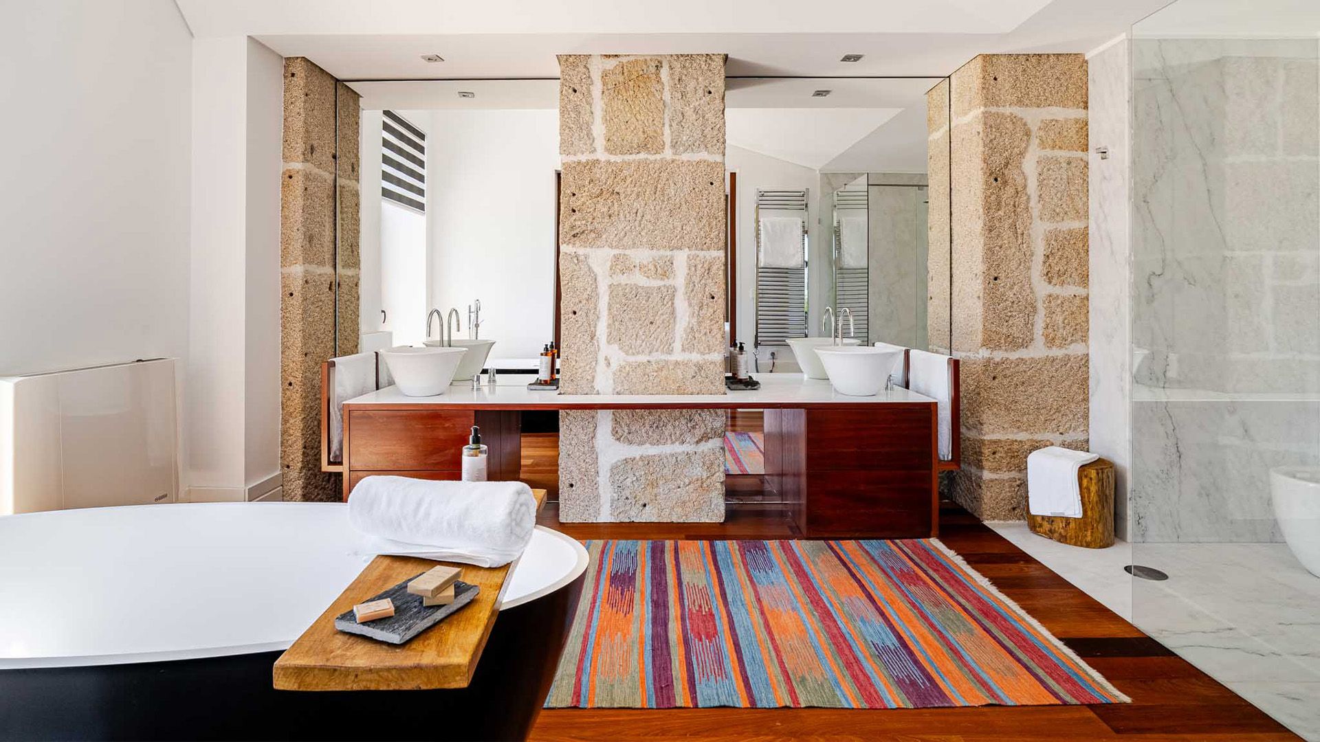 Quinta da Tojeira – luxury villa in Douro Valley, Portugal – image 18