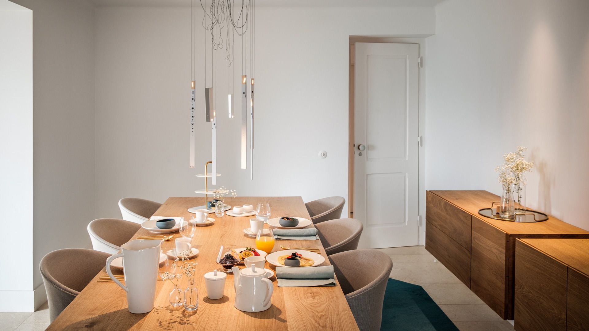 Villa Laura – luxury villa in Lisbon, Portugal – image 8