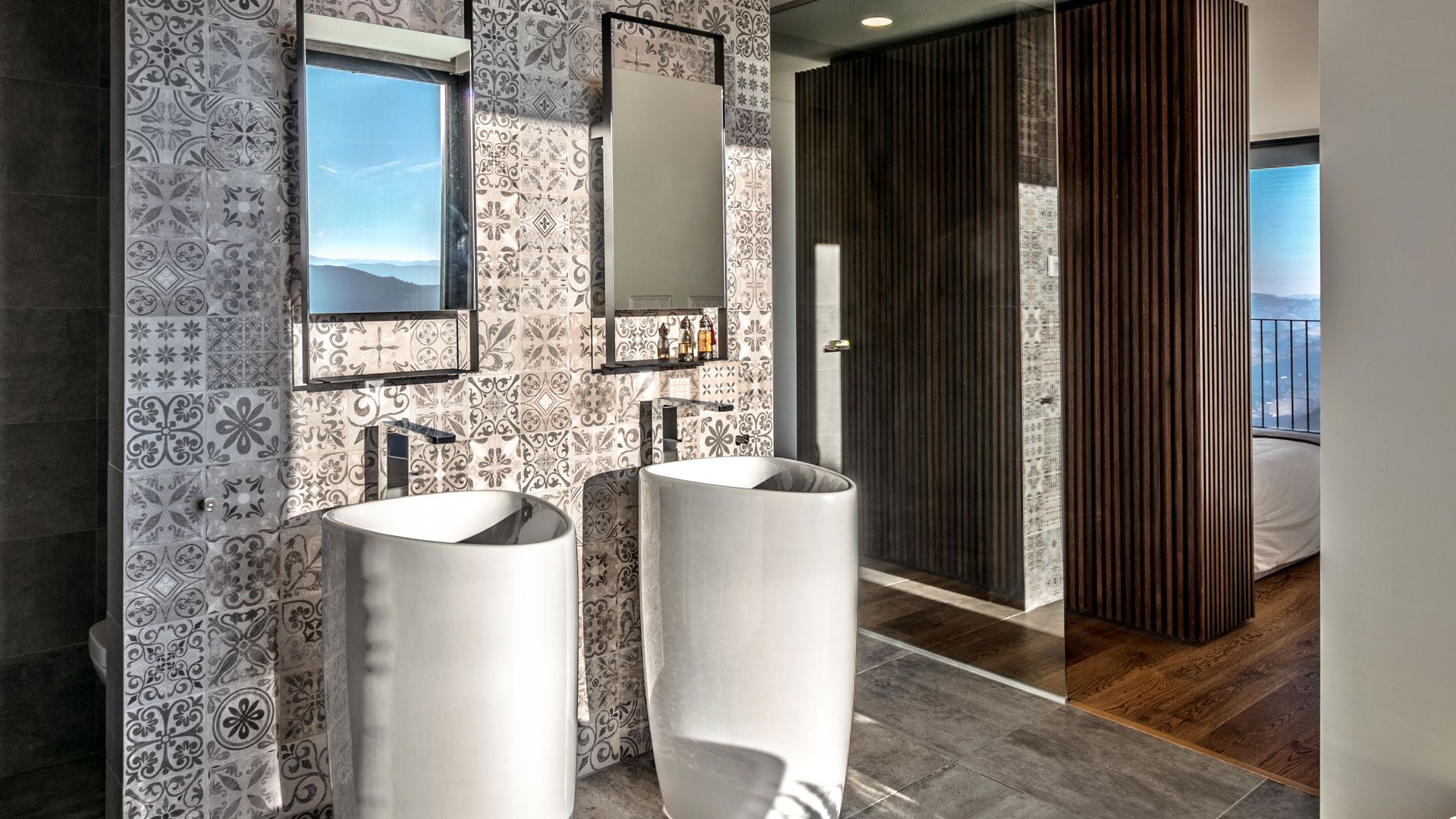 Encostas da Baronesa – luxury villa in Douro Valley, Portugal – image 14